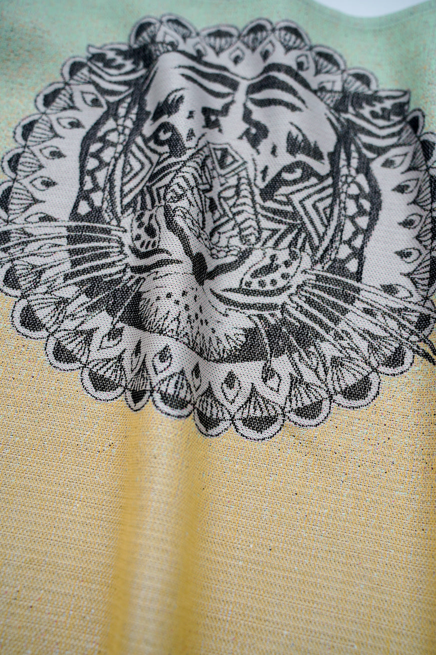 婴儿载体Onbu Wild Mandala Tiger